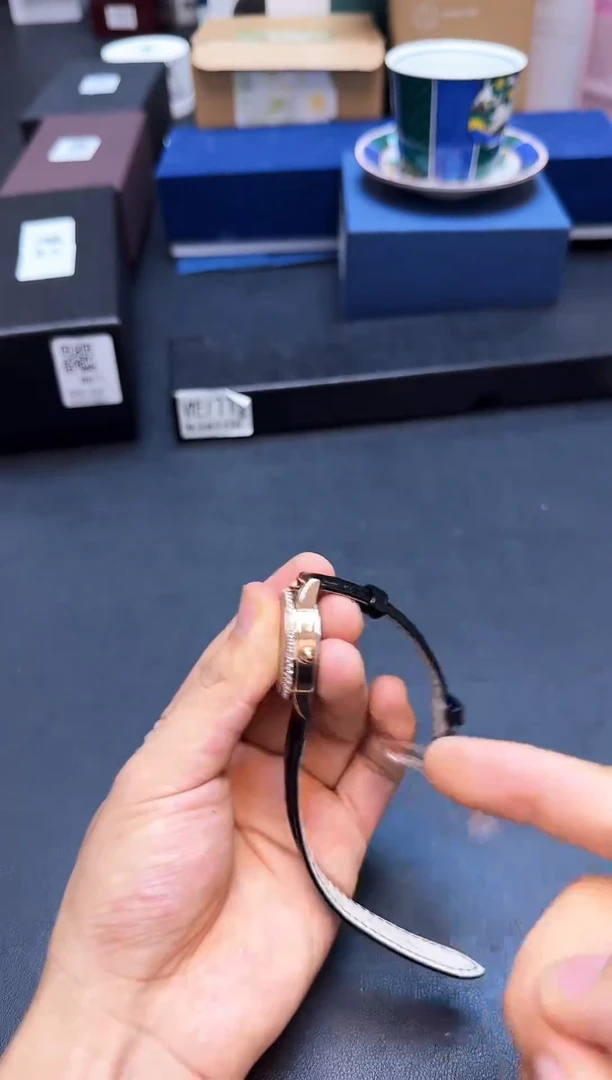 瓷片全新正品一件不留@@WE1456