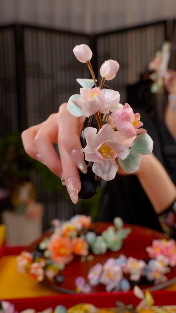 刺绣非遗苏绣绒花