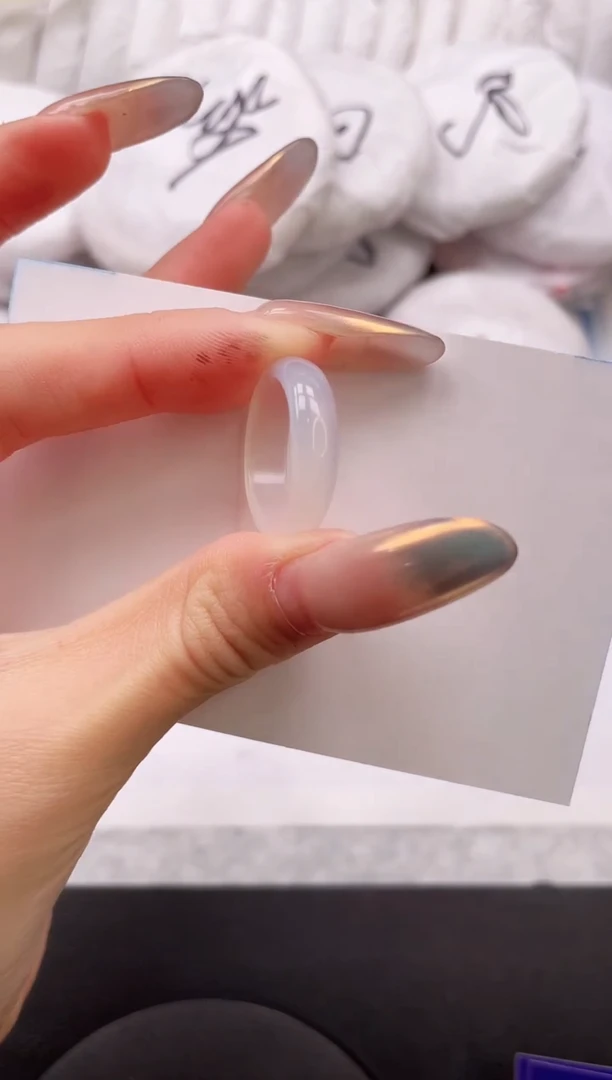 【闪购商品】石英质玉手镯未镶嵌素圈戒指白