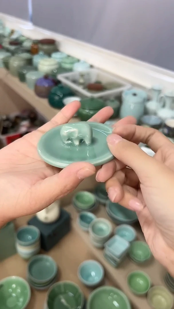 龙泉云间青瓷小米茶器