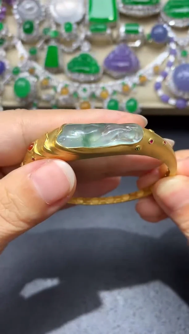 翡翠手镯18K金镶嵌396-中国好珍宝