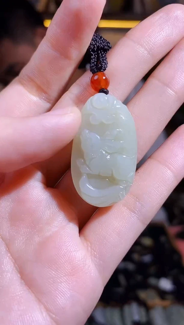 颈饰未镶嵌和田玉1