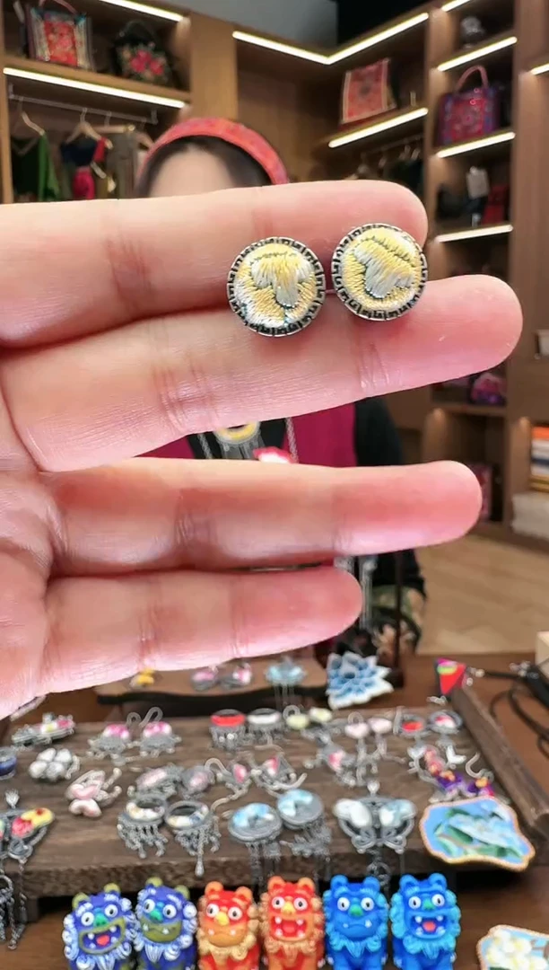 【闪购商品】织绣357黔东南苗族刺绣