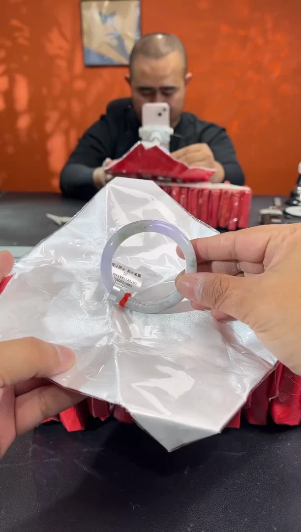 未镶嵌手镯翡翠1  50