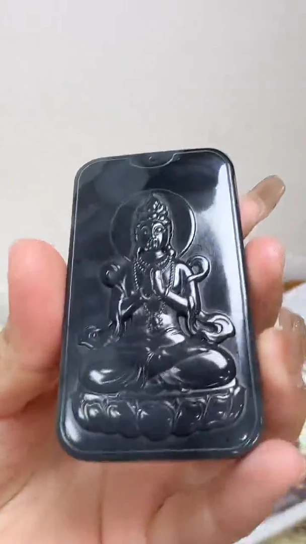 吊坠(不含链)未镶嵌石英质玉坐莲观音 带绳子