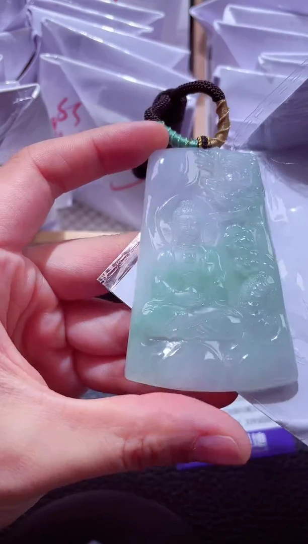 颈饰未镶嵌翡翠00000919御龙阿咪