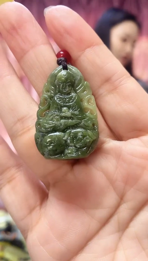 未镶嵌岫玉吊坠