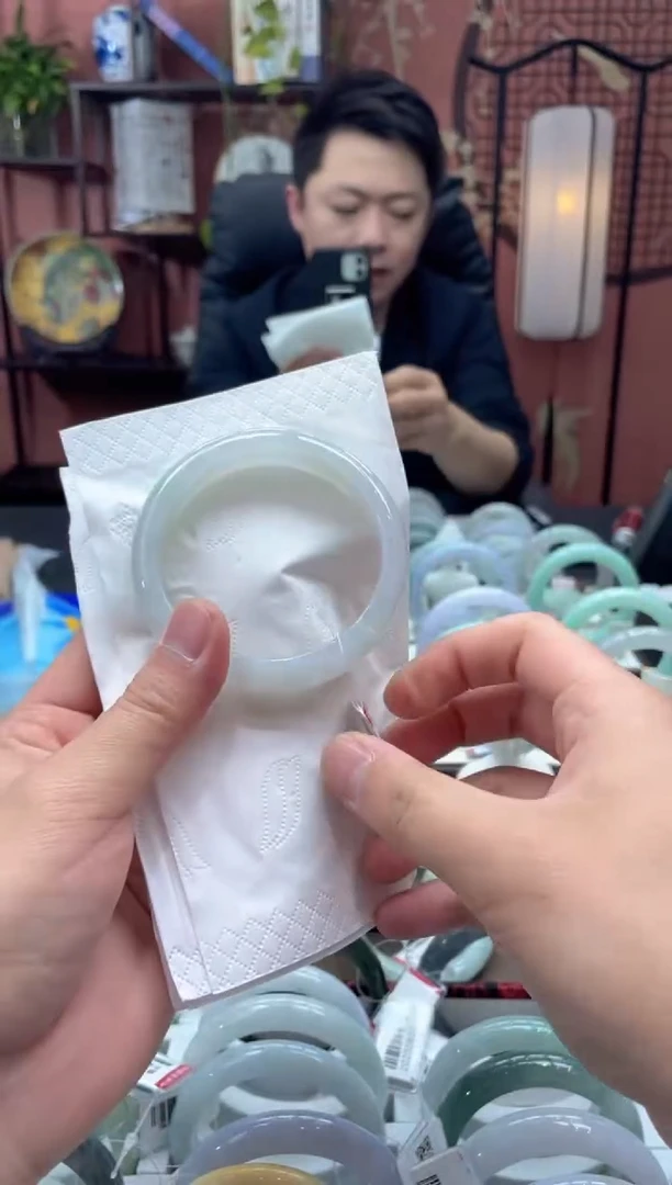 未镶嵌手镯翡翠6572*****