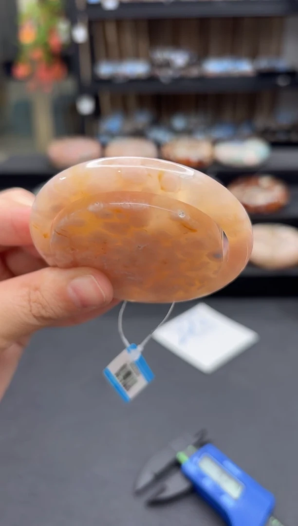 石英质玉手镯未镶嵌272(55圈赠送镯心)