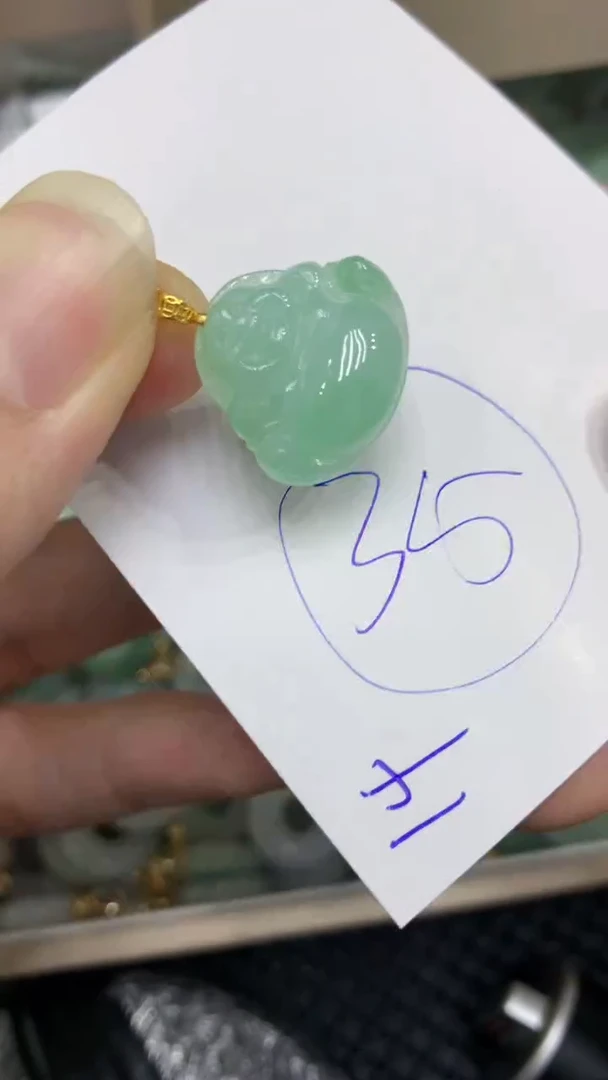 颈饰未镶嵌翡翠缅甸A货翡翠