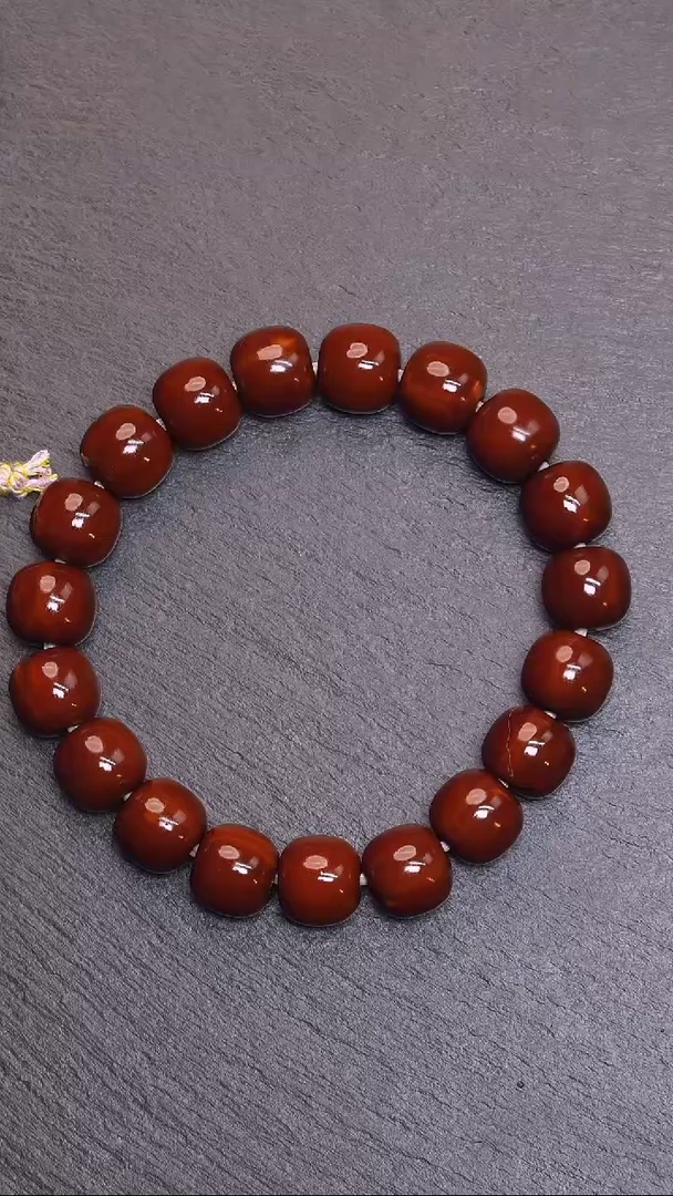 【闪购商品】橄榄核吊坠老型回血44