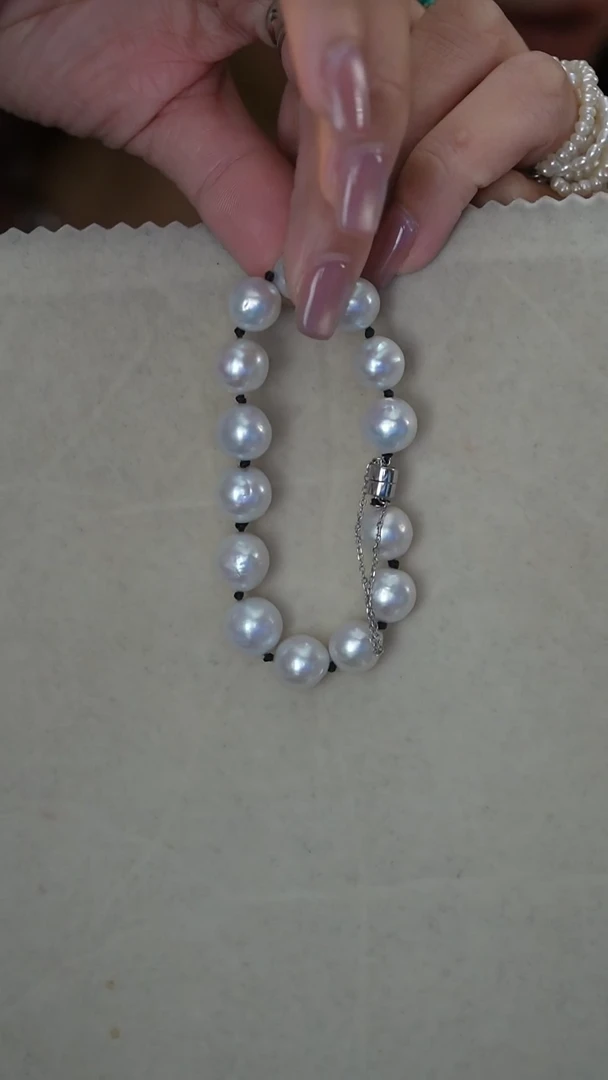 淡水珍珠银S925镶嵌颈饰黑绳圆巴手链