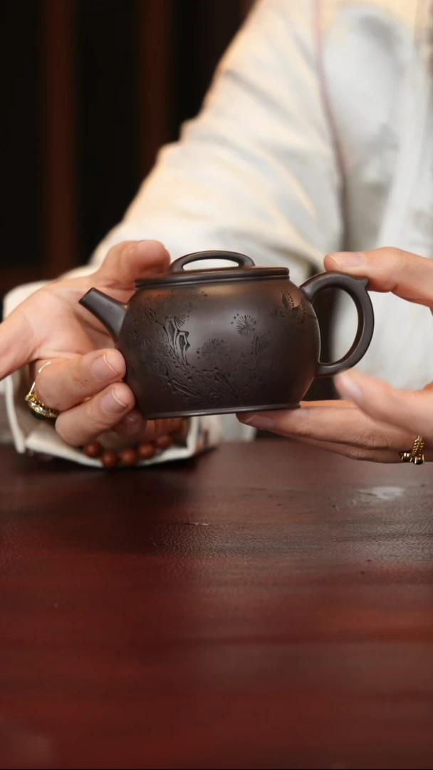 茶壶紫砂吴琴芳--手工--汉瓦