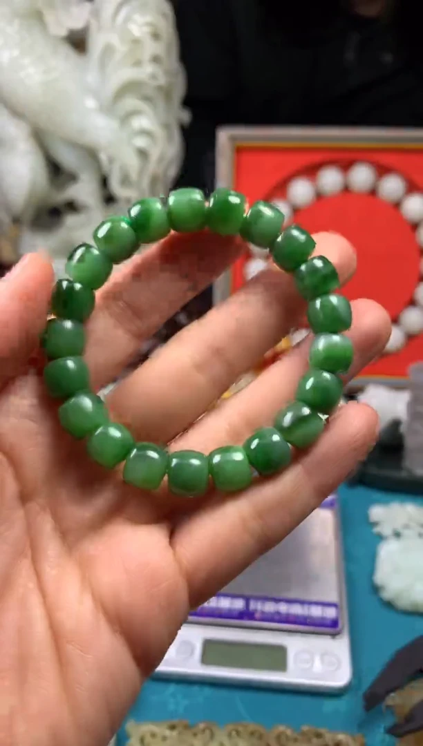 颈饰未镶嵌和田玉拍一发一