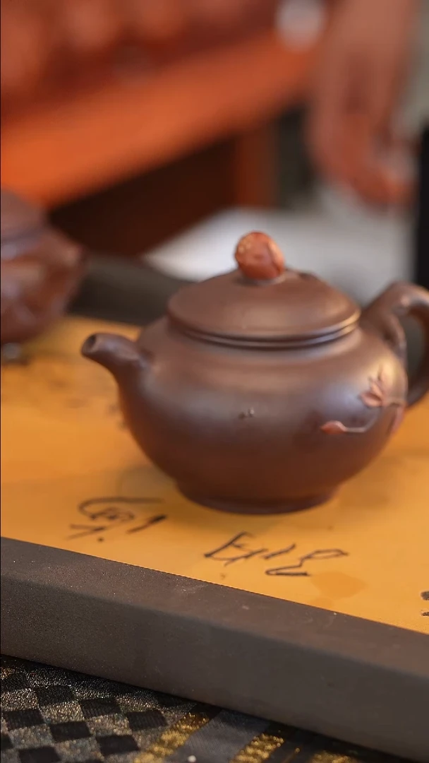 茶壶紫砂原矿手工制作