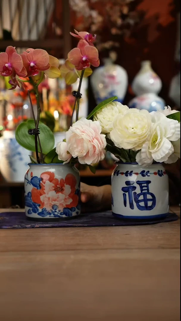 当代景德镇设计师釉下手绘陶瓷花瓶