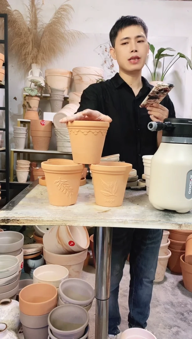 13*13红陶浮雕3图案 3盆无托