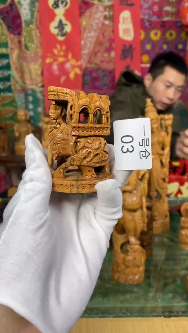 【闪购商品】檀香木1号仓03~工艺品60克象车