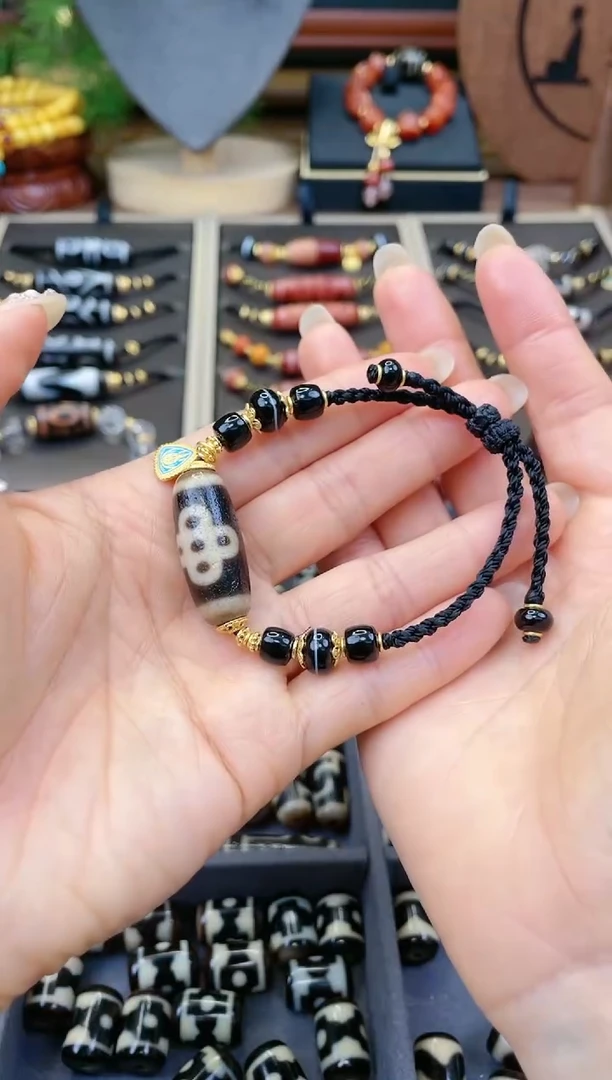 【闪购商品】玛瑙/玉髓手链未镶嵌精品老牙黄五眼闪电手链