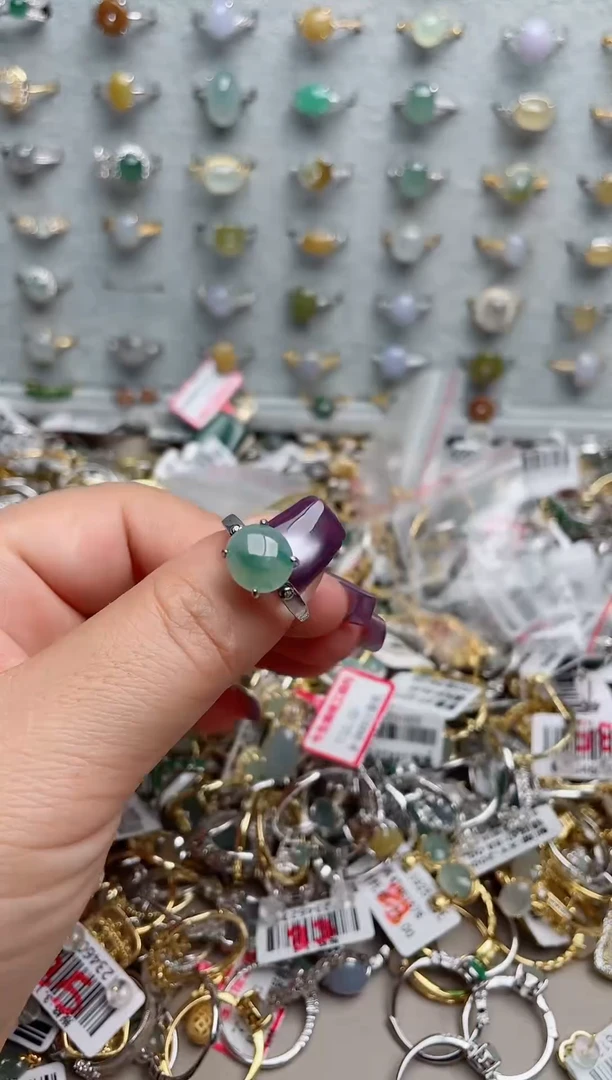 翡翠戒指银S925镶嵌.