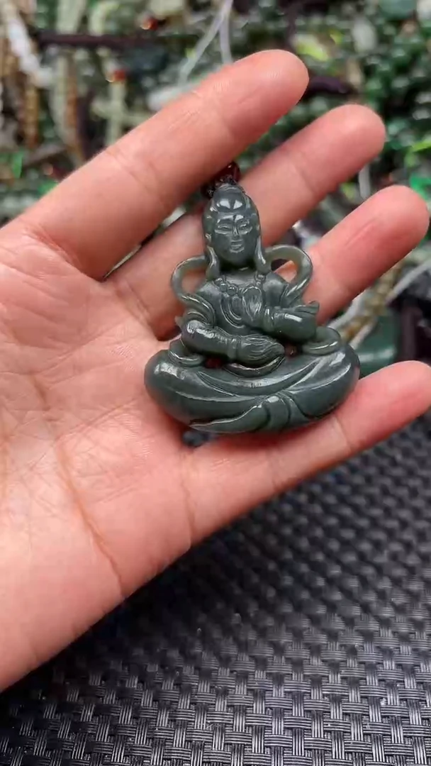 【闪购商品】和田玉颈饰未镶嵌1