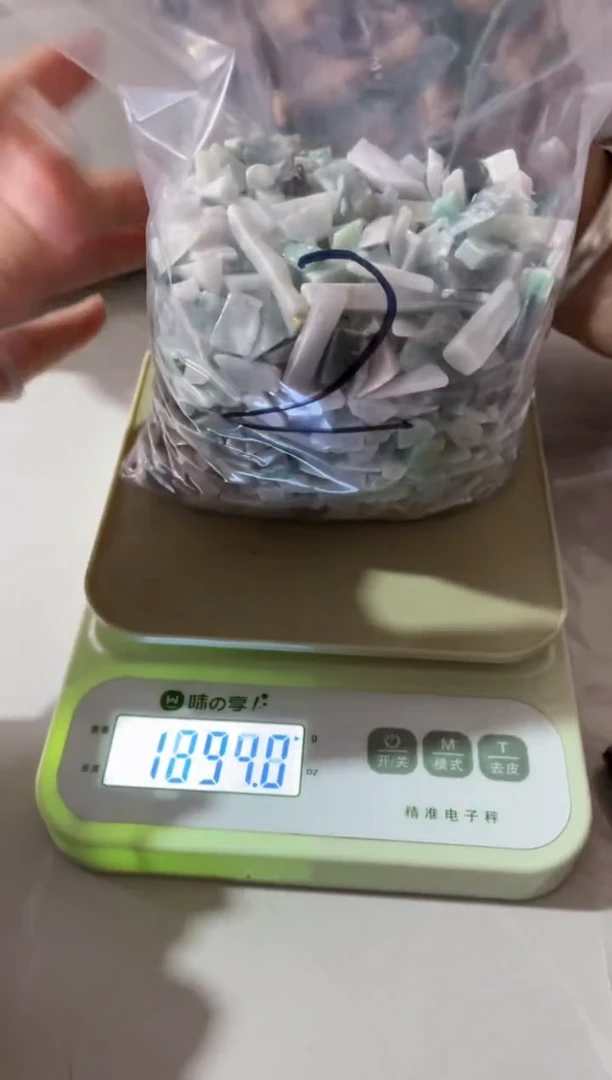 配石翡翠翡翠废料2斤不退换2