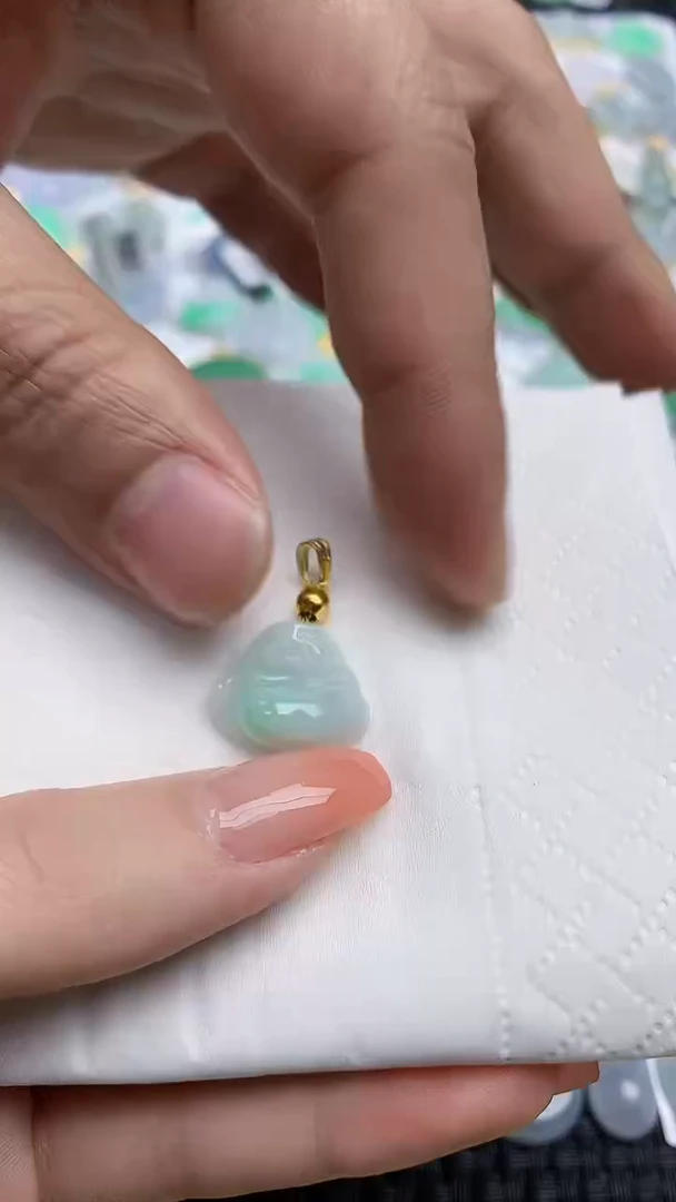 【闪购商品】翡翠颈饰未镶嵌天然翡翠A货