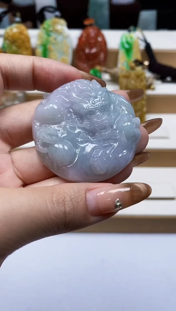 颈饰未镶嵌翡翠1