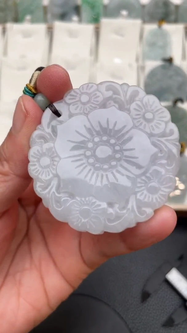 颈饰未镶嵌翡翠天然缅甸翡翠A货109