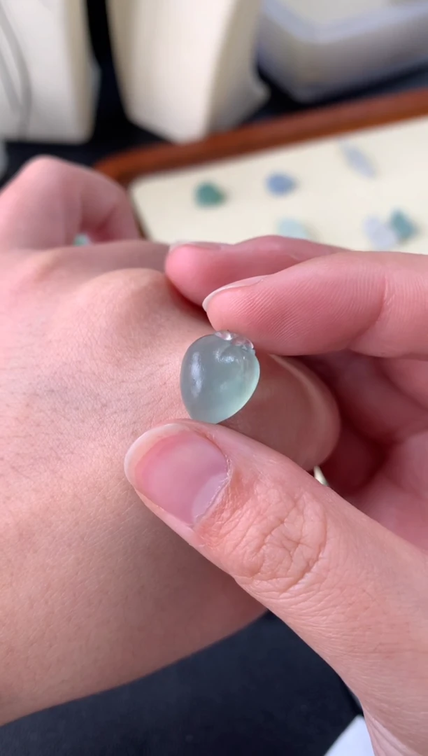 【闪购商品】定制翡翠未镶嵌翡翠