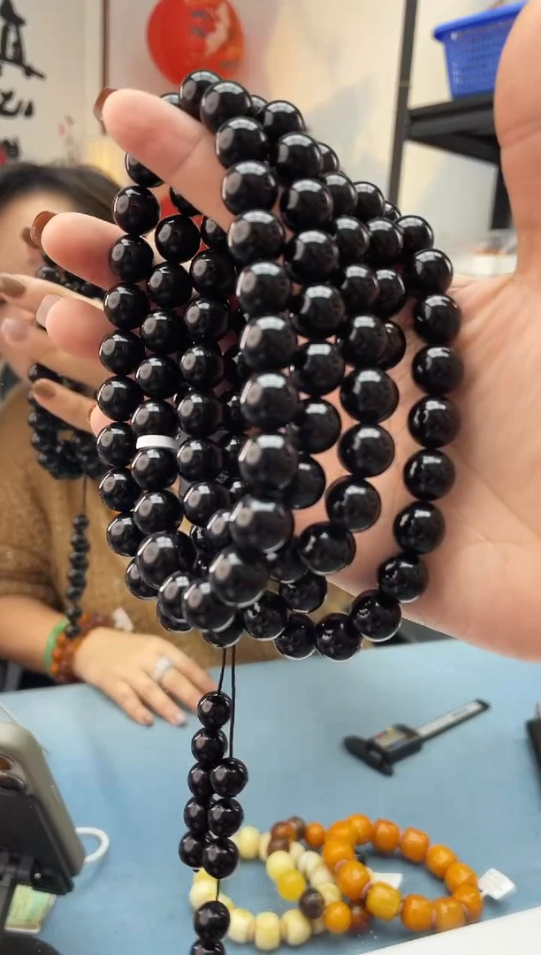 【闪购商品】琥珀珠宝奇石未镶嵌89  011发一件