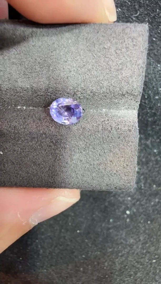 未镶嵌定制定制蓝宝石天然无烧紫色0.81克拉国际证书