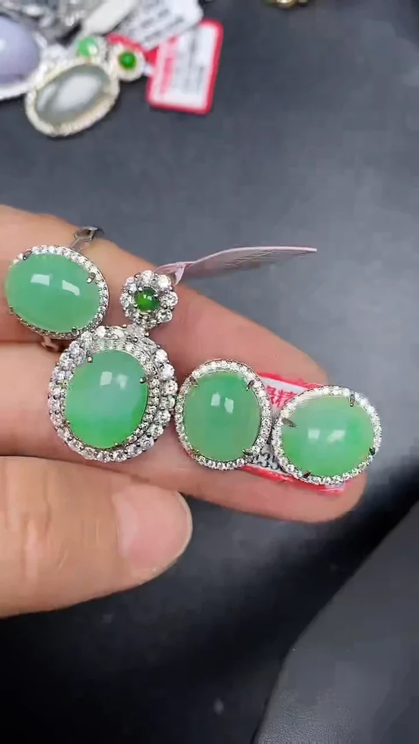 银S925镶嵌戒指翡翠1450