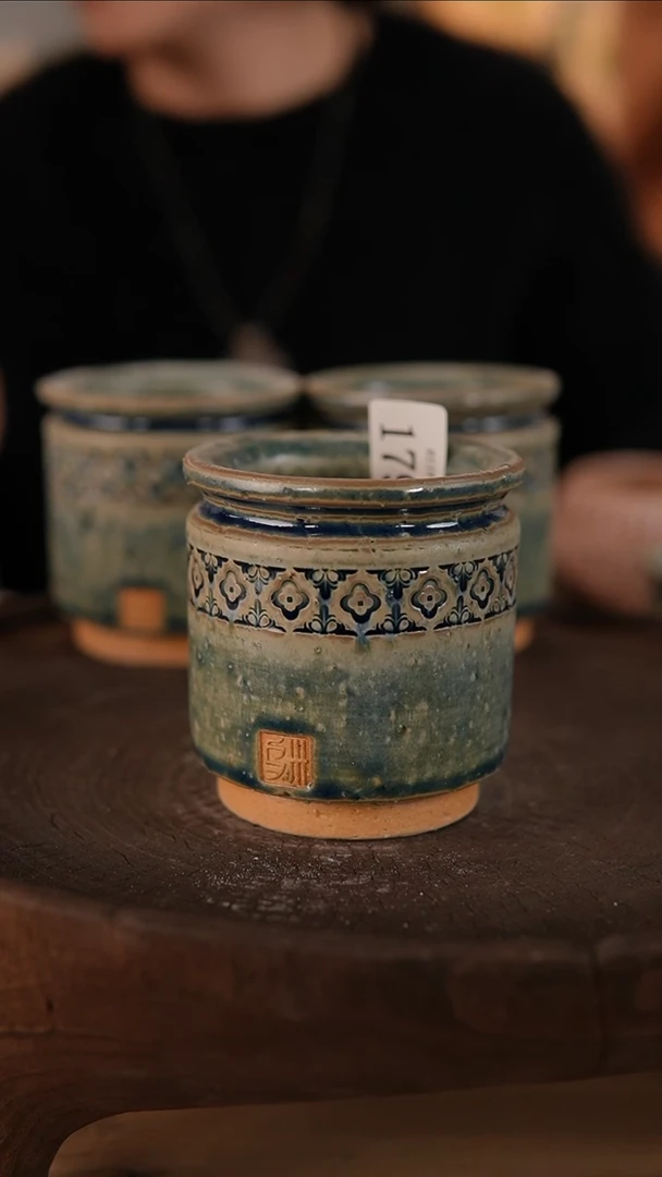 【闪购商品】红陶1-19-179默认有瑕混发一个口5.5