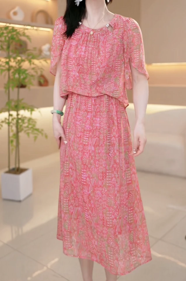 夏季新款时尚优雅减龄显瘦气质碎花复古连衣裙