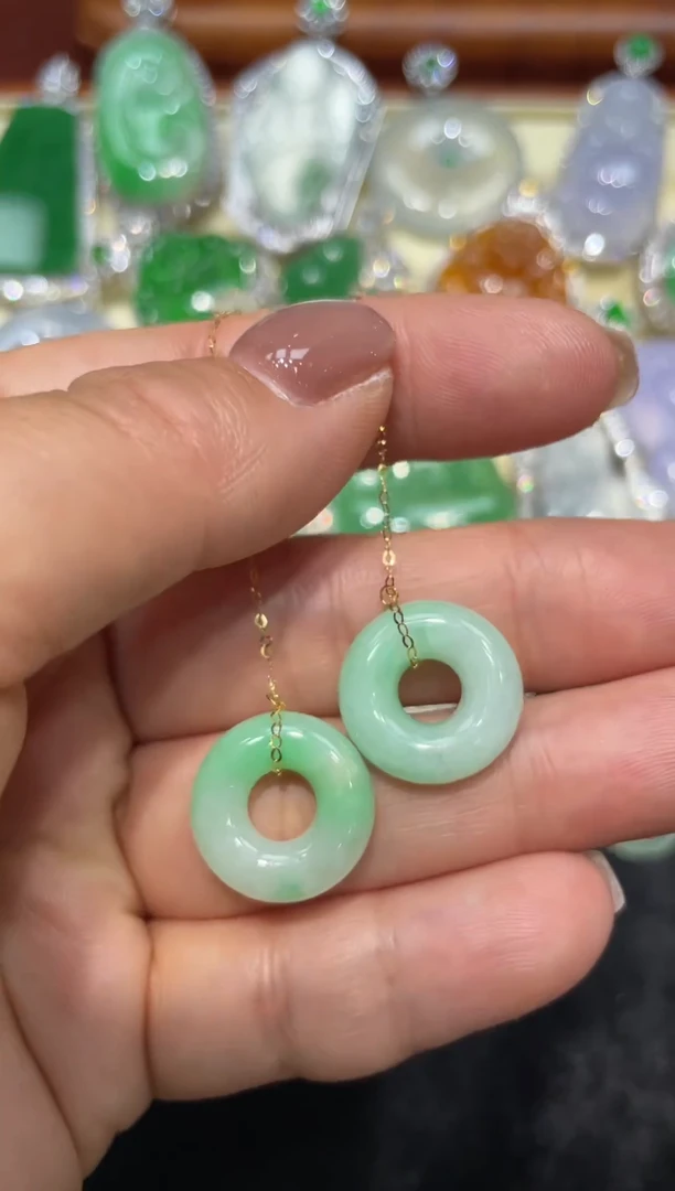 【闪购商品】翡翠颈饰18K金镶嵌翡翠37