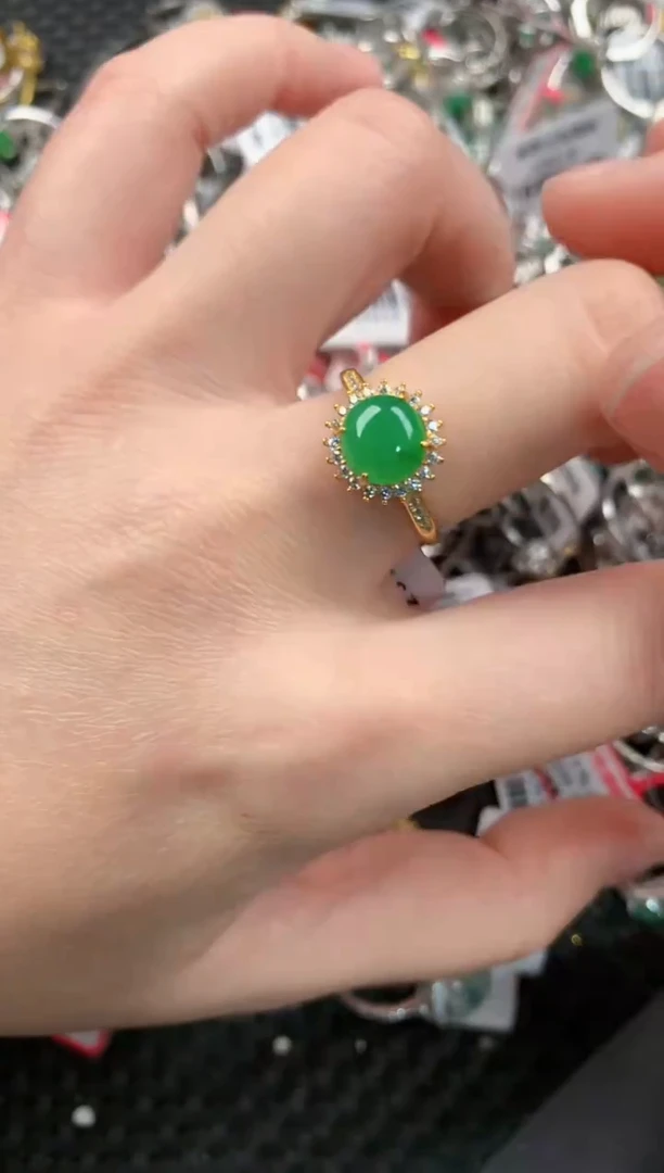 银S925镶嵌戒指翡翠777      2