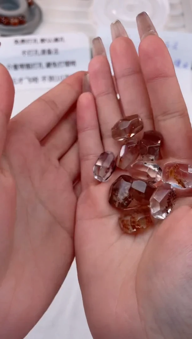 【闪购商品】水晶【R102】幽灵随形未镶嵌多样性随1颗