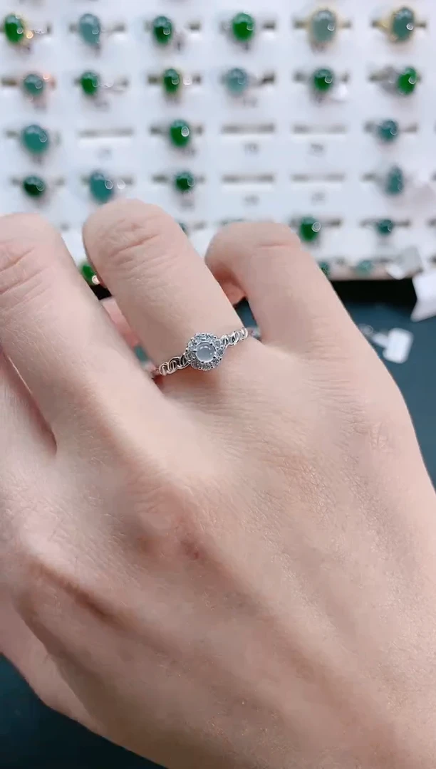 【闪购商品】翡翠戒指银S925镶嵌天然翡翠