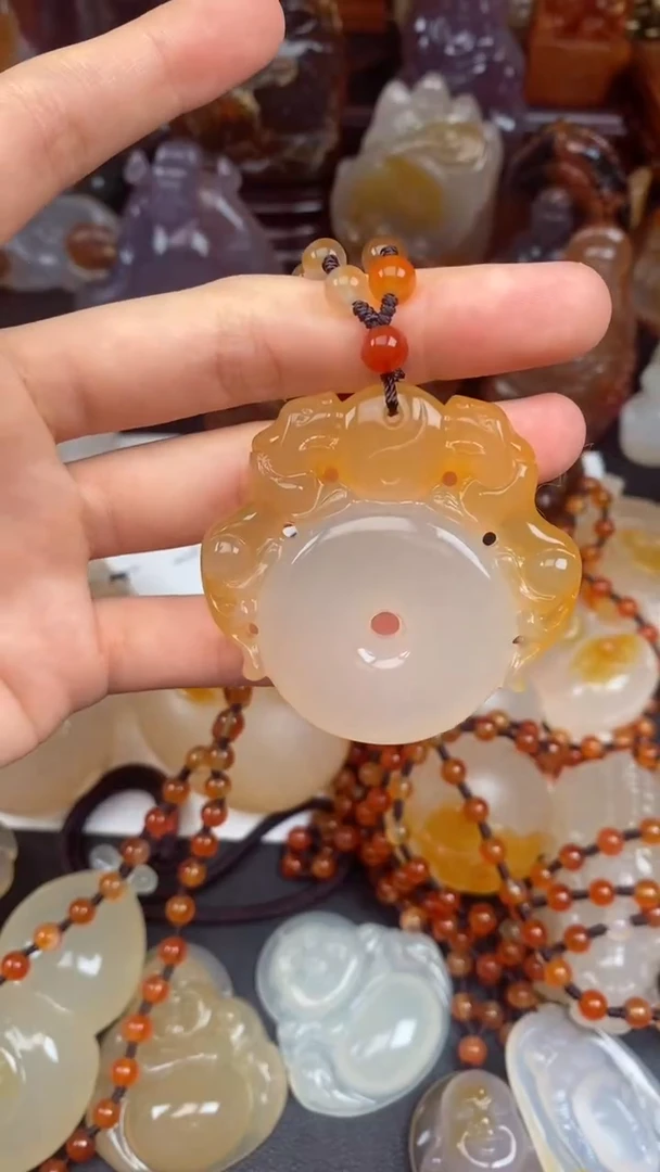 玛瑙/玉髓颈饰未镶嵌豹*AA