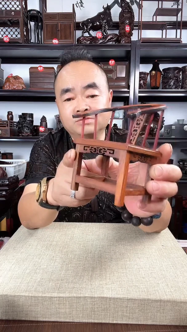 木圈椅红  单个老李红木工艺品