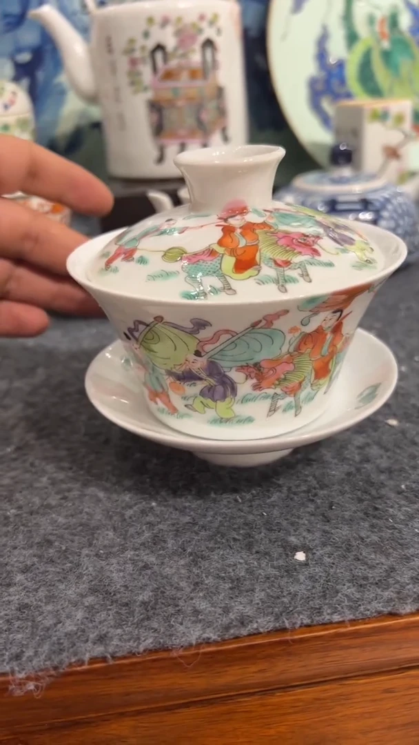 摆件瓷摆件瓷摆件麒麟送子三彩盖碗