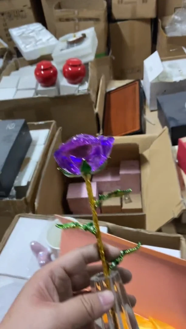 无运费险有瑕疵的摄影的产品有使用过的痕迹有点脏介意勿拍