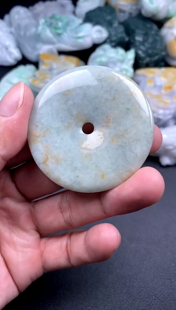 吊坠(不含链)未镶嵌翡翠1
