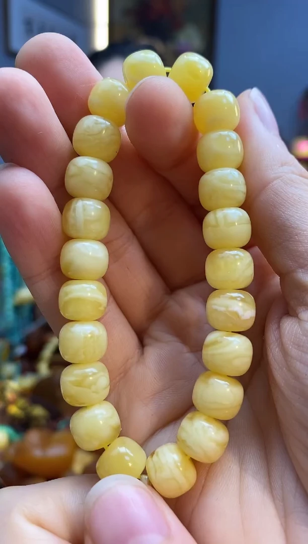 未镶嵌琥珀手串手串