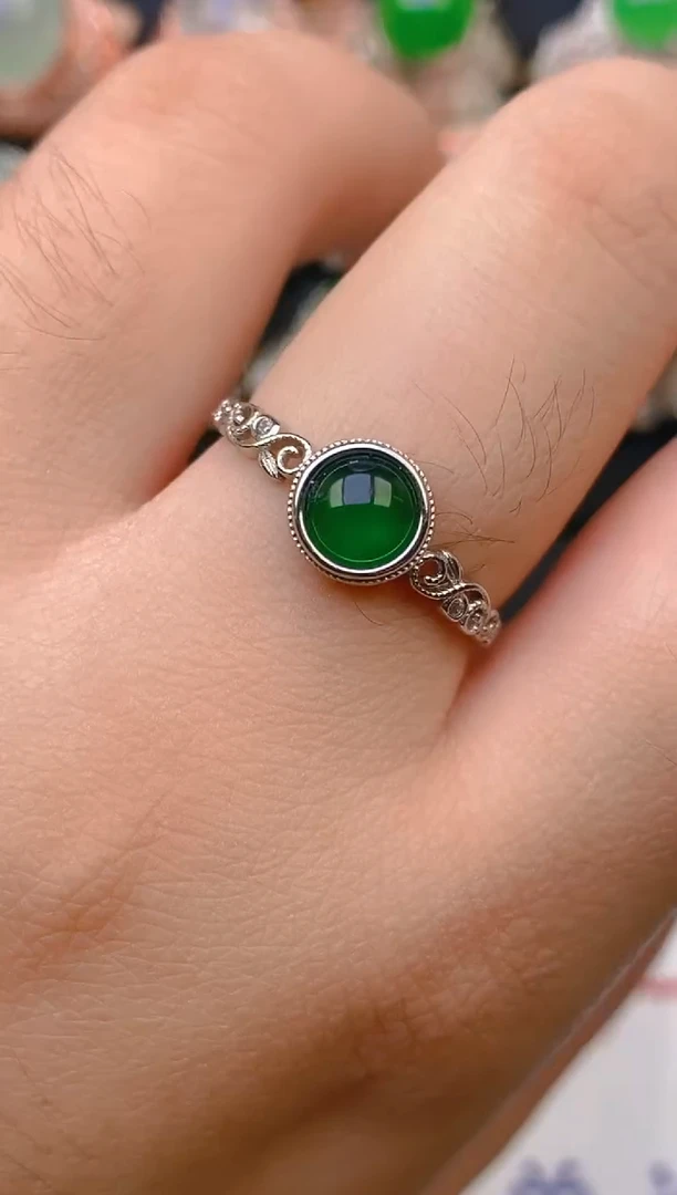 翡翠戒指银S925镶嵌天然