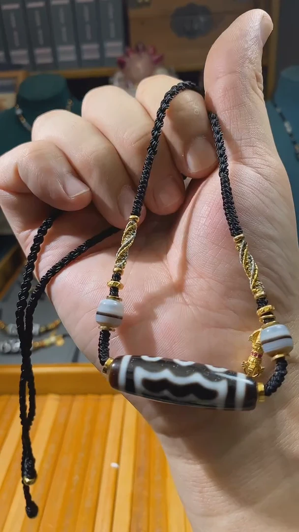 未镶嵌颈饰玛瑙/玉髓（覆膜）C07656多样性发一