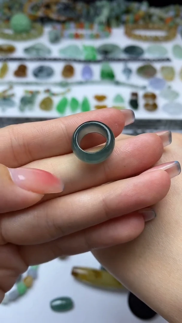 未镶嵌挂件翡翠翡翠