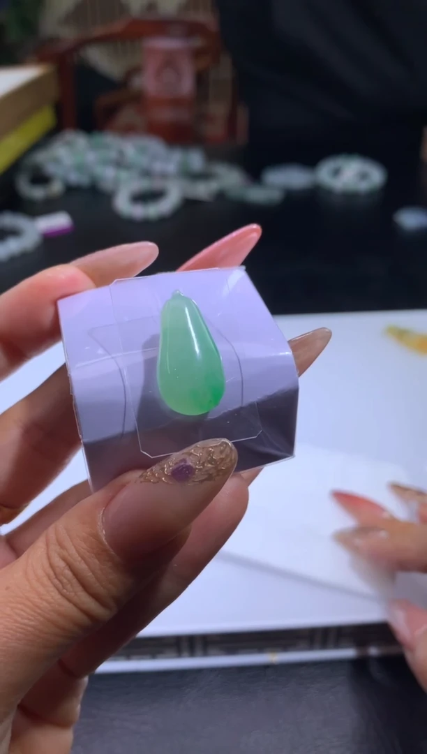 未镶嵌定制翡翠天****难翡翠