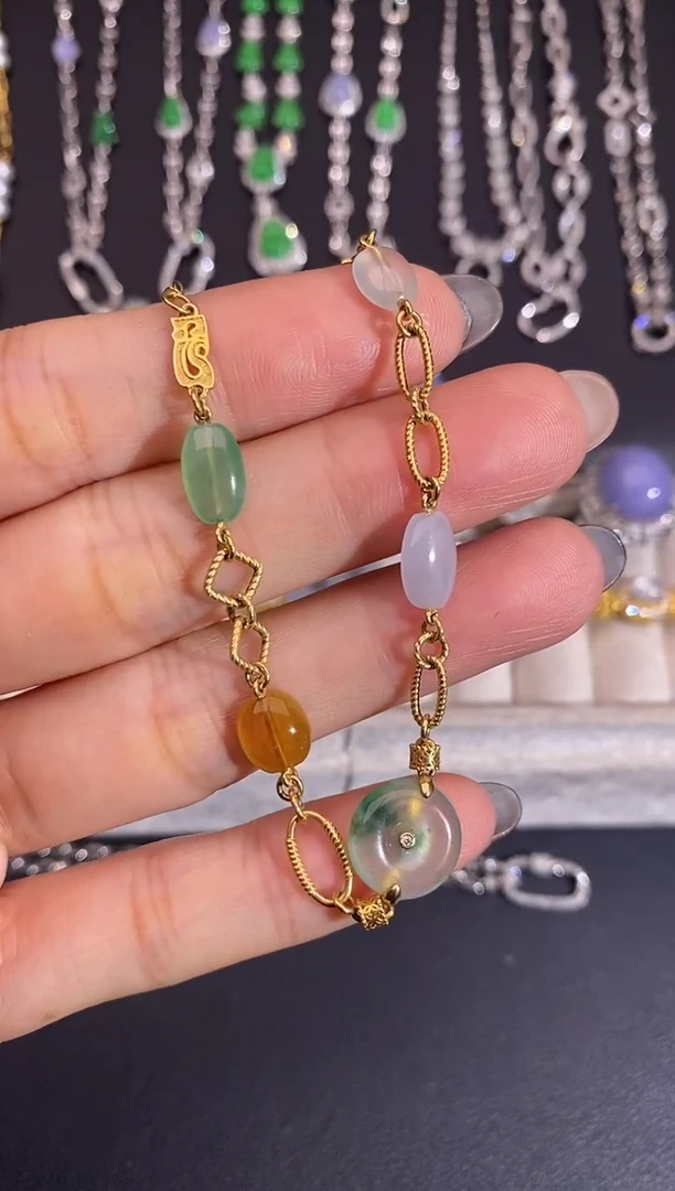 18K金镶嵌手链翡翠手链